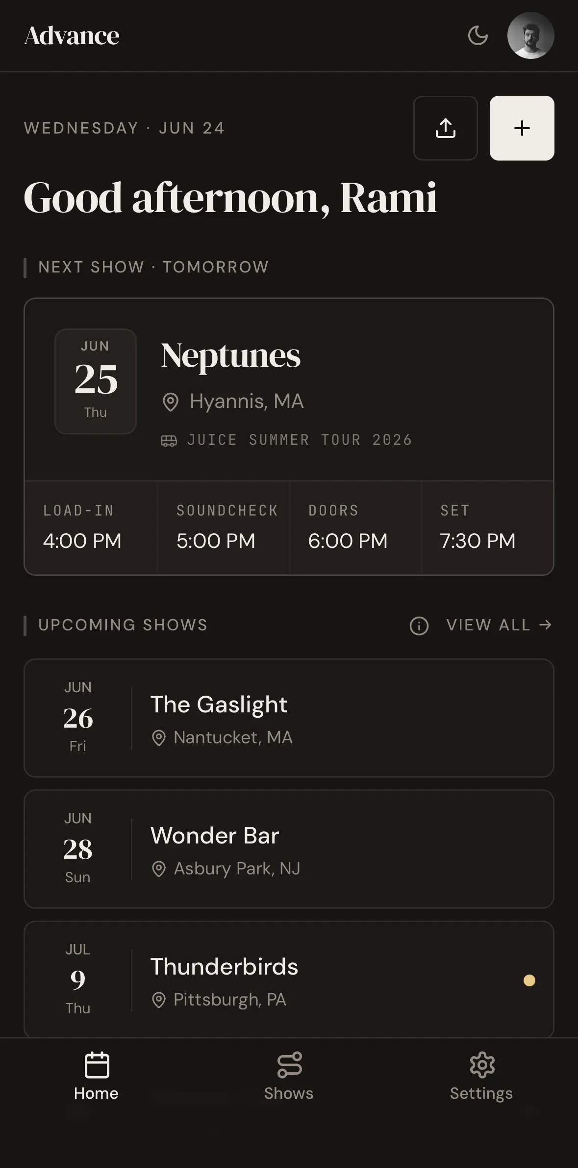 Advance dashboard on a phone, showing the next show and upcoming dates